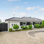 Vakantiehuis Awesome In With Wifi