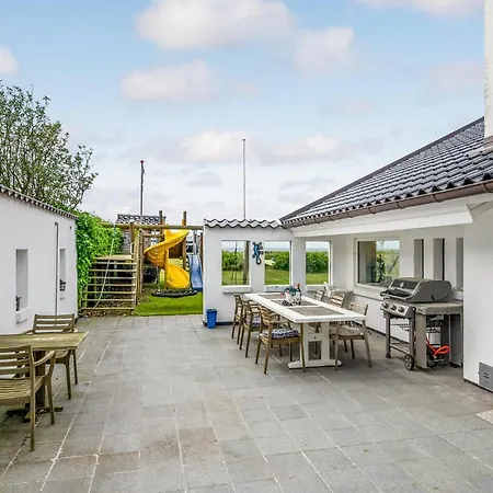 Holiday home 4 Bedroom In Slagelse